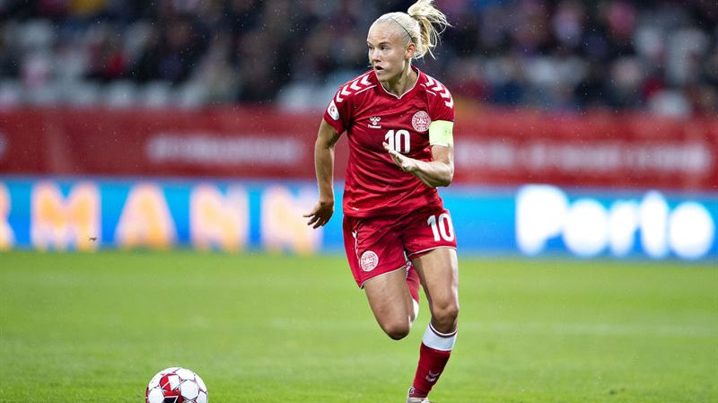 Uni-Swift Gash Football: Unleash Power and Precision on the Pitch